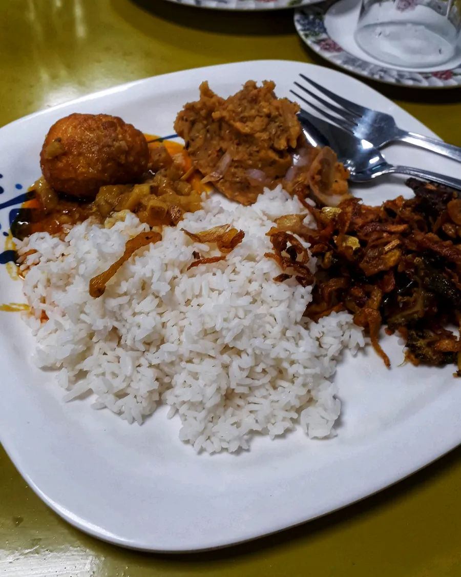 Rice served with several bhorta mashes